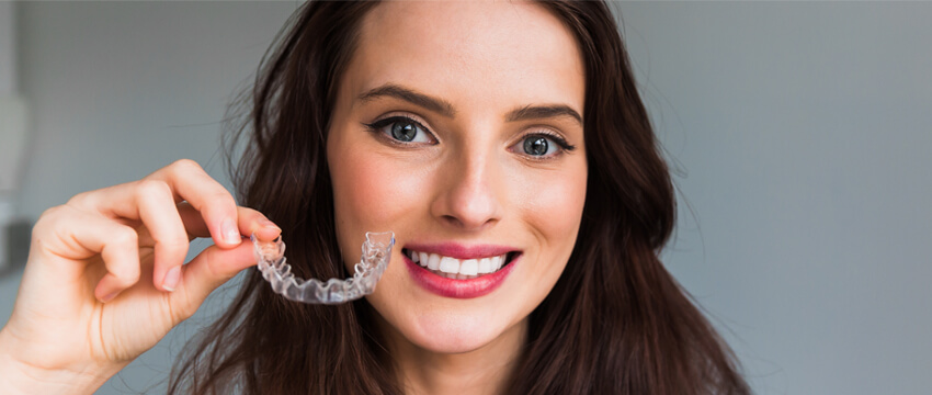 how to clean clear aligners coopers plains